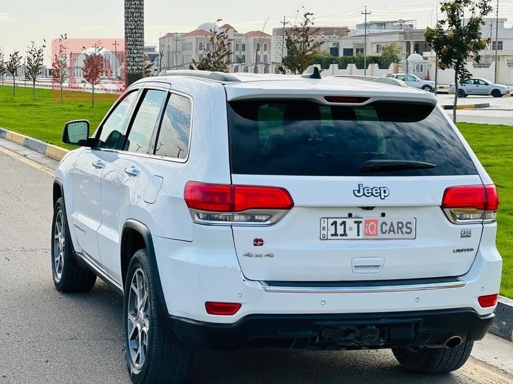 جيب جراند شيروكي